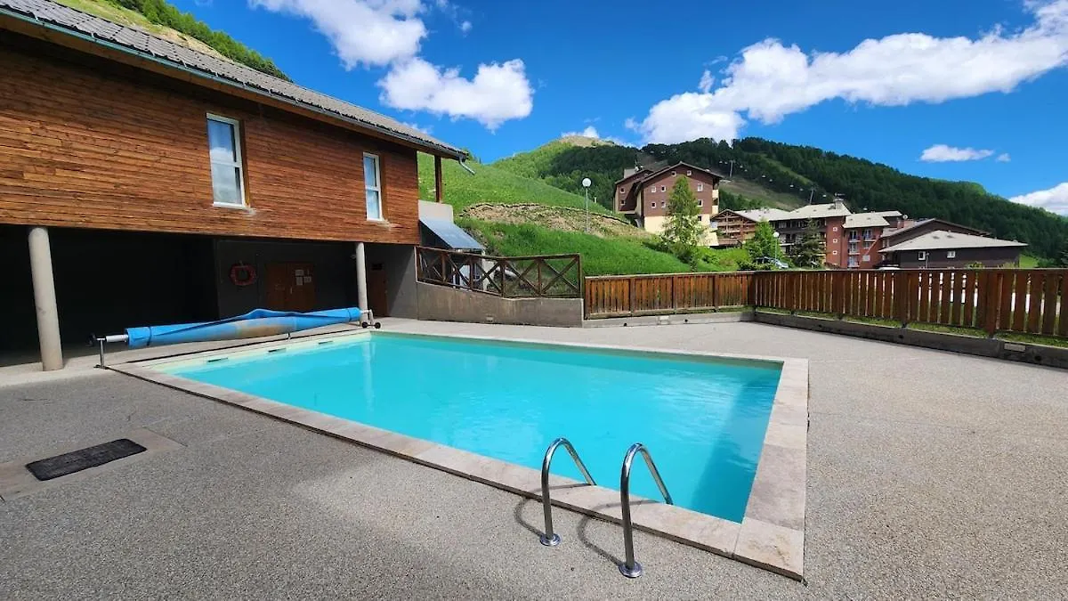 Apartement 3 Pieces Avec Piscine Chauffee ラ・フー 0*,
